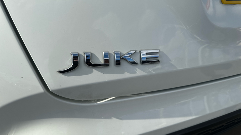 Nissan Juke 1.0 DiG-T 114 Acenta 5dr Petrol Hatchback